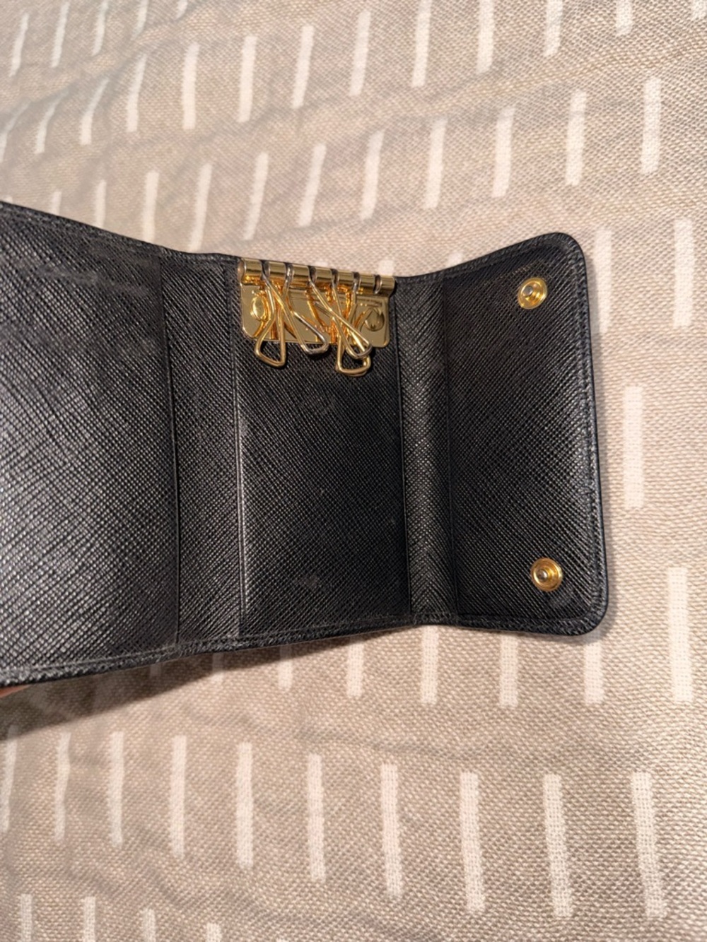 Prada Saffiano Key Case B Rank - Picture 2 of 6